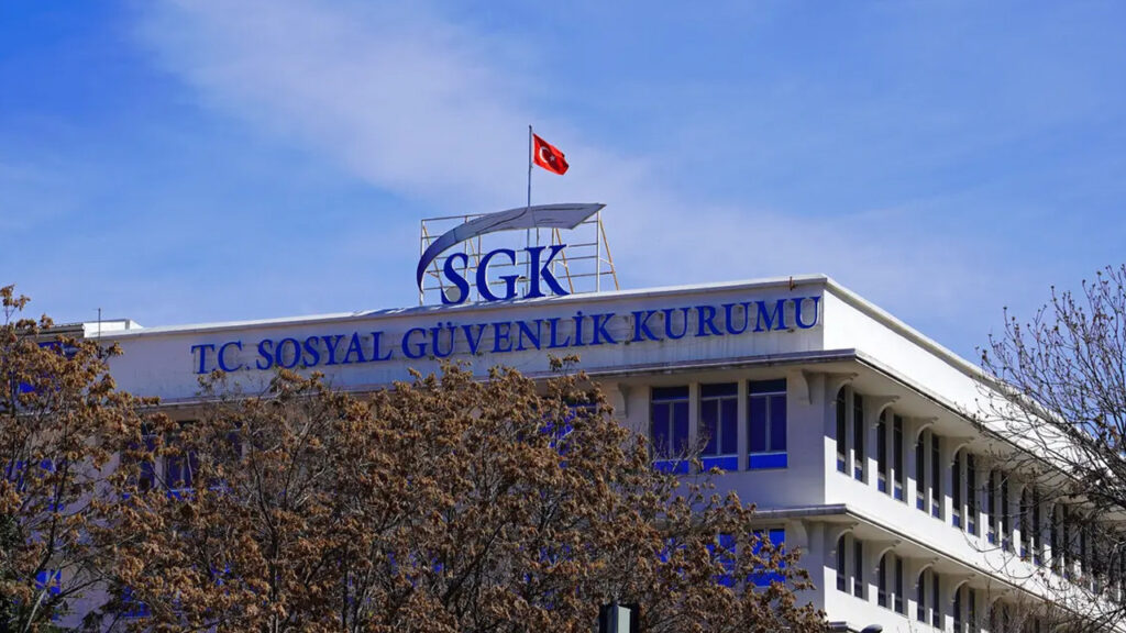 SGK’dan emeklilere özel sigorta indirimi: Yüzde 30’a varan avantaj