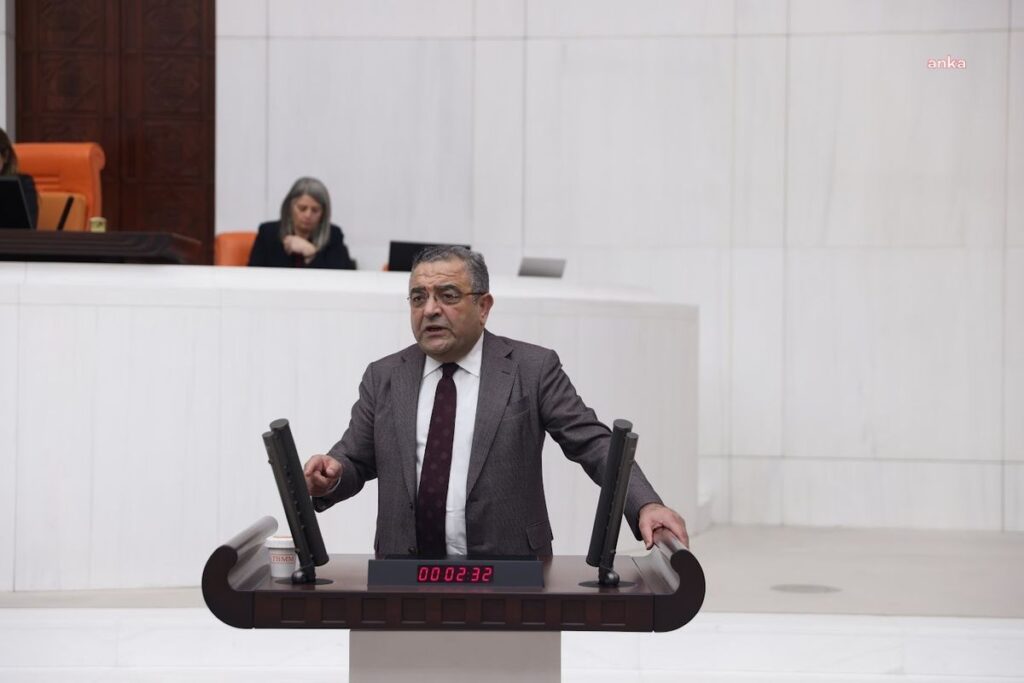 Sezgin Tanrıkulu’dan İlksen Özalper ve Tanju Özcan’a ziyaret
