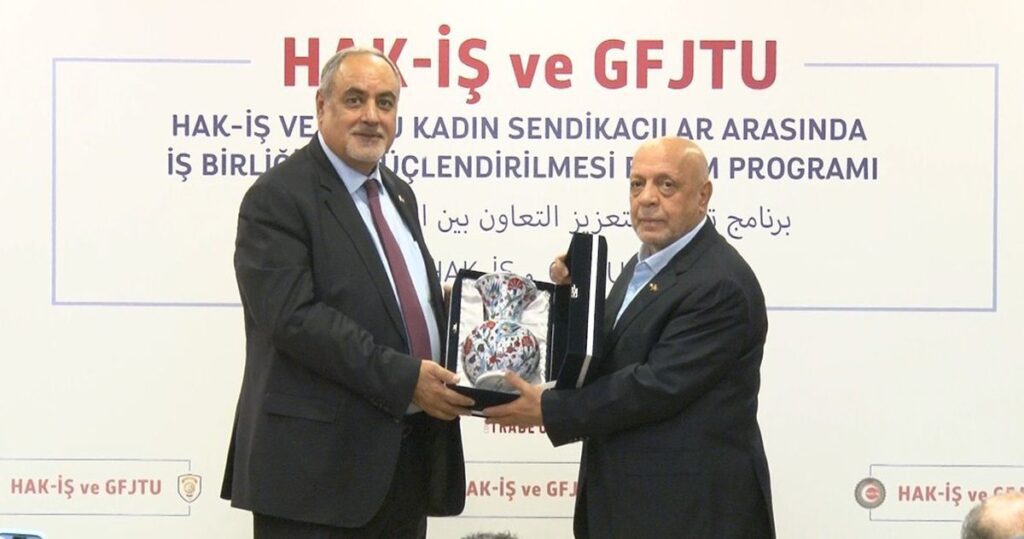 Kadın Sendikacıların Güçlenmesi İçin Mücadele